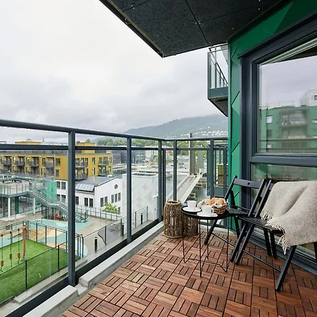 Stylish 2-br Retreat In Heart Of Vibrant * ברגן